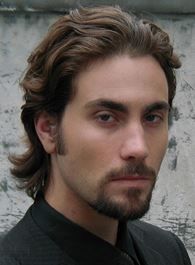 人间正道是沧桑克拉克的扮演者介绍、是谁演的？