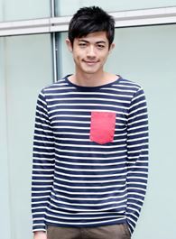 妈，亲一下柯景山的扮演者介绍、是谁演的？