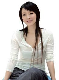 霞光翠玲的扮演者介绍、是谁演的？