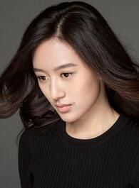 反骗警察金雅芙的扮演者介绍、是谁演的？